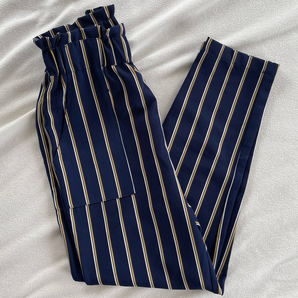 Striped trousers - size Small